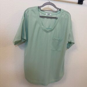 Zeagoo Light Green Textured V-Neck Top